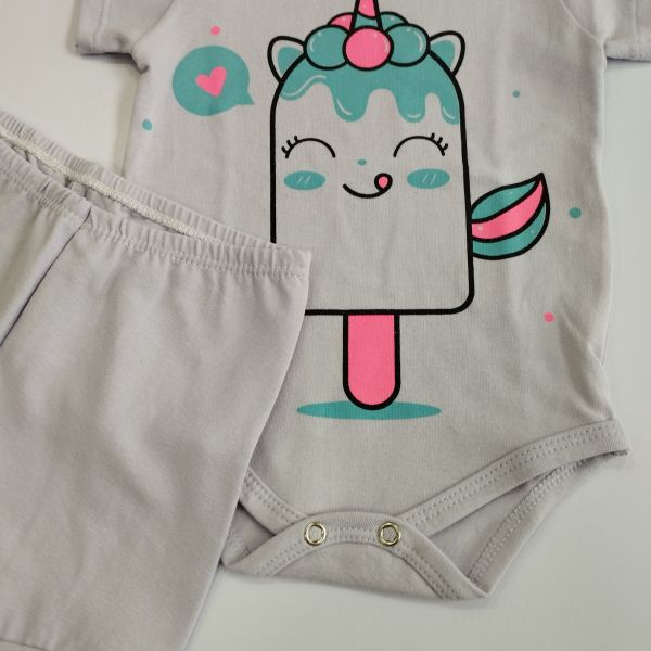 Body Manga Curta Malha Picolé e Short Tapa Fralda